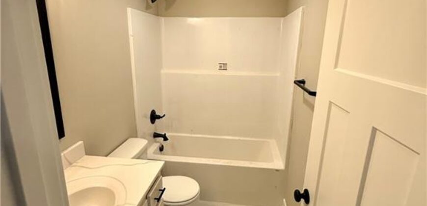 12408 Morgan Street, Excelsior Springs, MO 64024