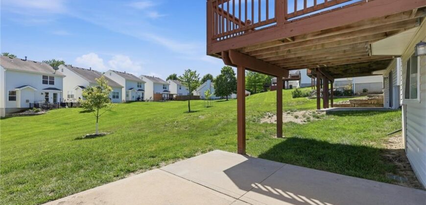1827 NW 82nd Terrace, Kansas City, MO 64151