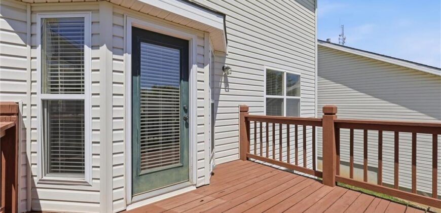 1827 NW 82nd Terrace, Kansas City, MO 64151
