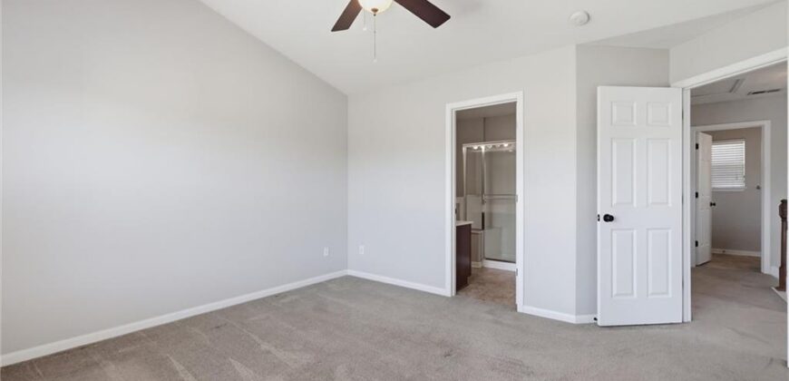 1827 NW 82nd Terrace, Kansas City, MO 64151