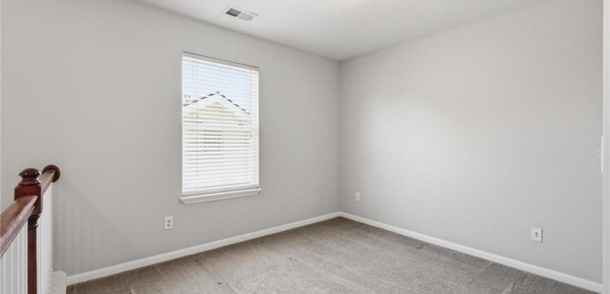 1827 NW 82nd Terrace, Kansas City, MO 64151