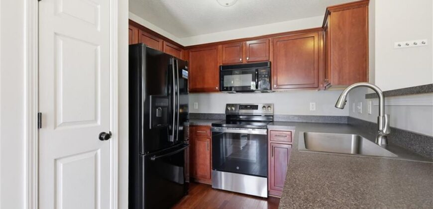 1827 NW 82nd Terrace, Kansas City, MO 64151
