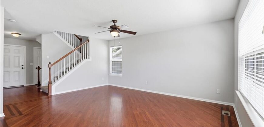 1827 NW 82nd Terrace, Kansas City, MO 64151