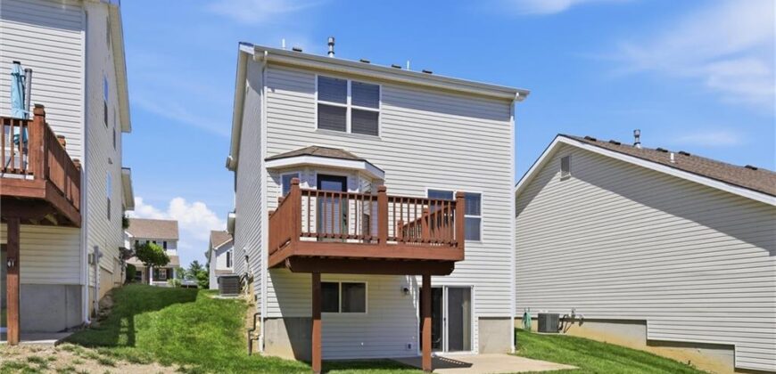1827 NW 82nd Terrace, Kansas City, MO 64151