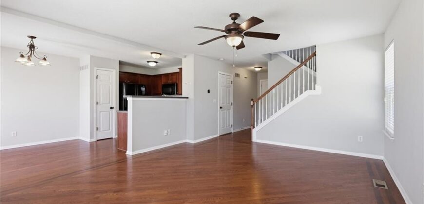 1827 NW 82nd Terrace, Kansas City, MO 64151