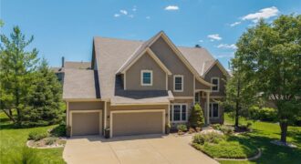 9623 N Crescent Court, Kansas City, MO 64157