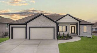 2211 Prairie Creek Drive, Kearney, MO 64060