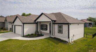 2211 Prairie Creek Drive, Kearney, MO 64060