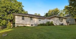 5909 N Broadway Street, Gladstone, MO 64118