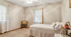 5909 N Broadway Street, Gladstone, MO 64118