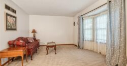 5909 N Broadway Street, Gladstone, MO 64118