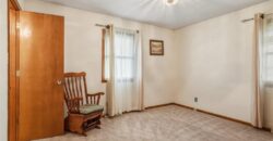 5909 N Broadway Street, Gladstone, MO 64118