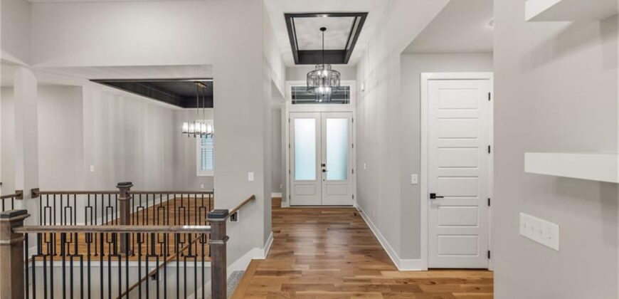 10139 N Kansas Court, Kansas City, MO 64155