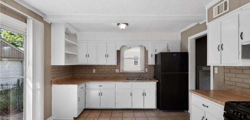5318 N Garfield Avenue, Kansas City, MO 64118