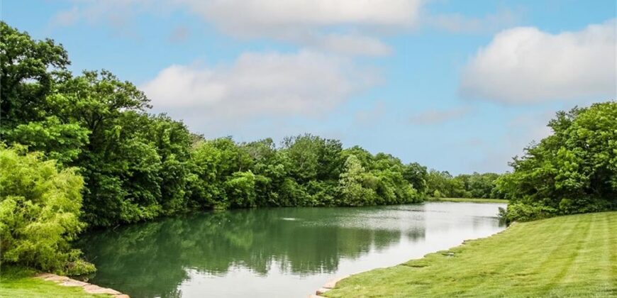 12670 Oak Harbor Drive, Platte City, MO 64079