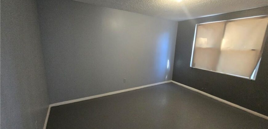 4405 N Oak Trafficway, Kansas City, MO 64116