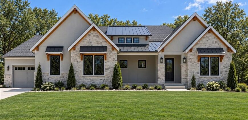 10605 N NORTHERN Avenue, Kansas City, MO 64157