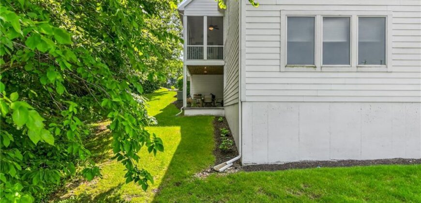 9657 Lime Stone Road, Parkville, MO 64152