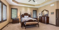 9657 Lime Stone Road, Parkville, MO 64152