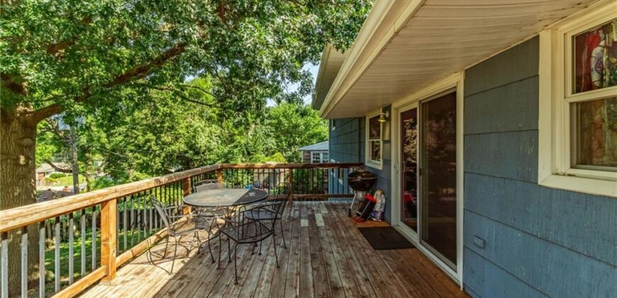 3706 N Grand Avenue, Kansas City, MO 64116