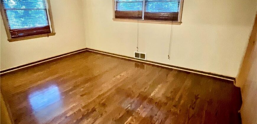 3706 N Grand Avenue, Kansas City, MO 64116