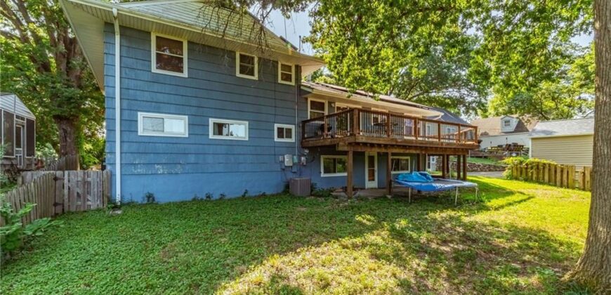 3706 N Grand Avenue, Kansas City, MO 64116