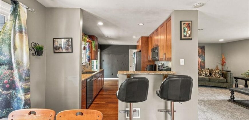 3706 N Grand Avenue, Kansas City, MO 64116