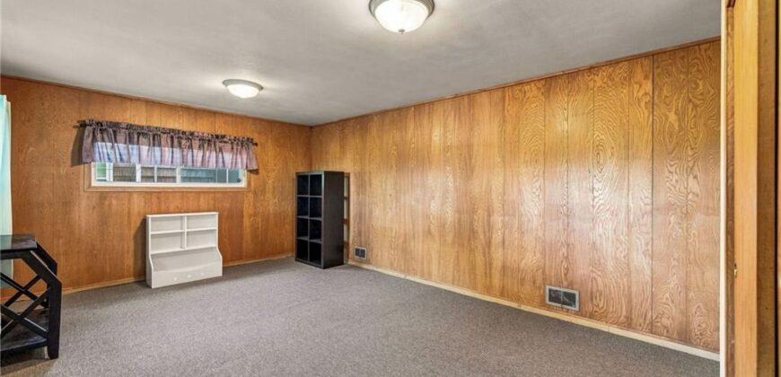 3706 N Grand Avenue, Kansas City, MO 64116