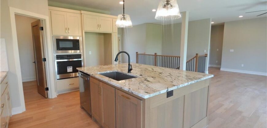 12720 NW Larkspur Lane, Platte City, MO 64079
