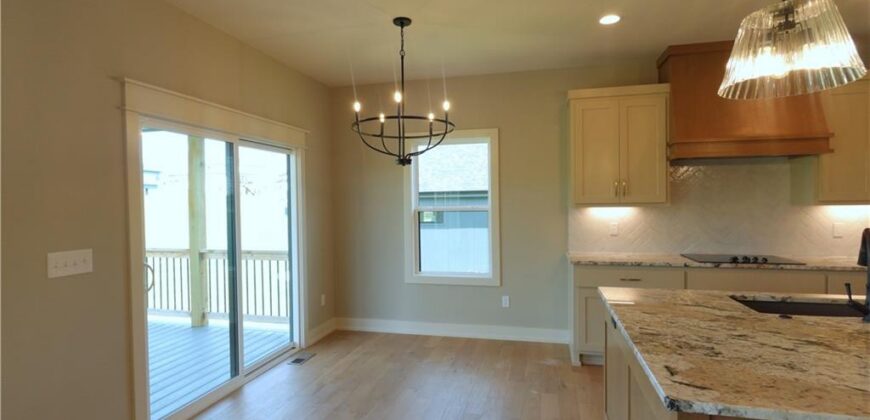 12720 NW Larkspur Lane, Platte City, MO 64079