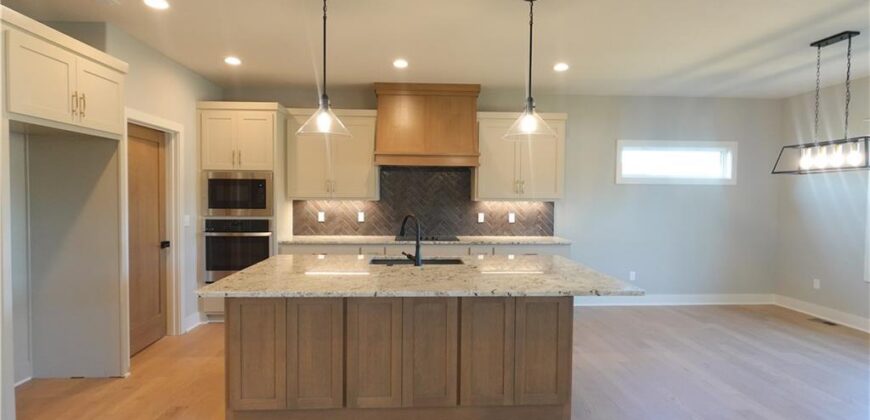 12725 N Champanel Way, Platte City, MO 64079