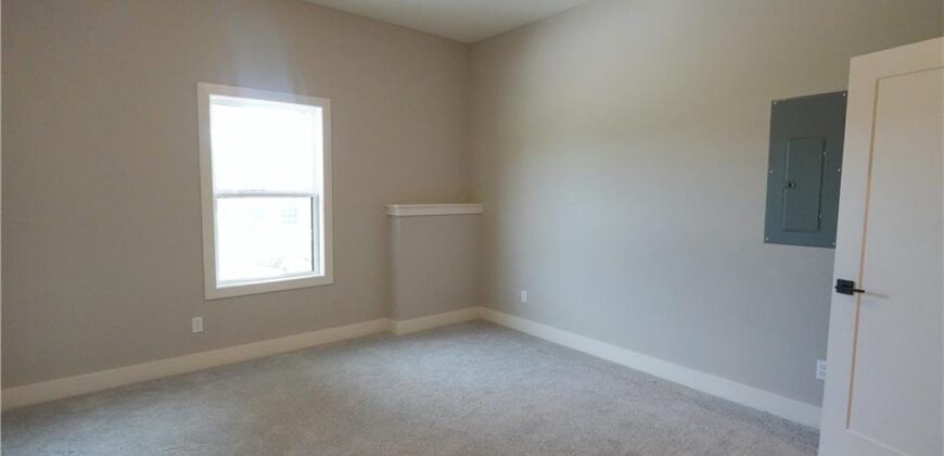 12735 N Champanel Way, Platte City, MO 64079