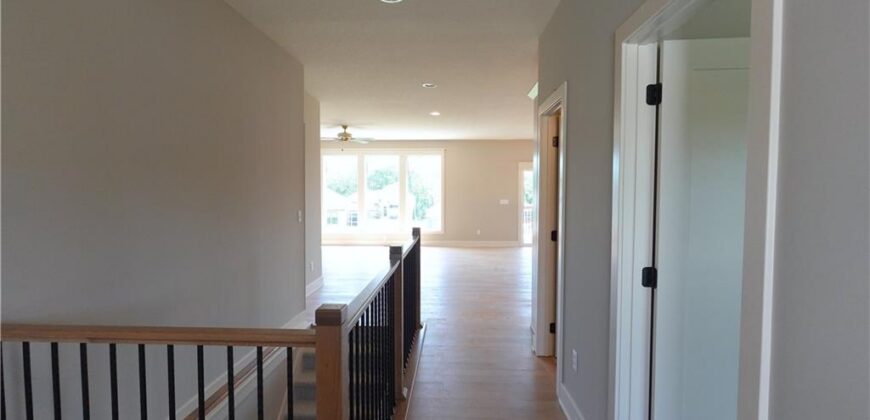 12745 N Champanel Way, Platte City, MO 64079