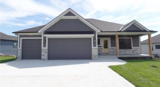 12745 N Champanel Way, Platte City, MO 64079