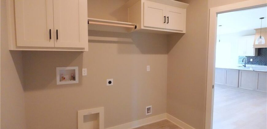 12745 N Champanel Way, Platte City, MO 64079