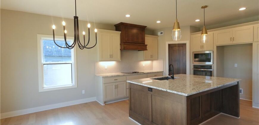 12755 N Champanel Way, Platte City, MO 64079