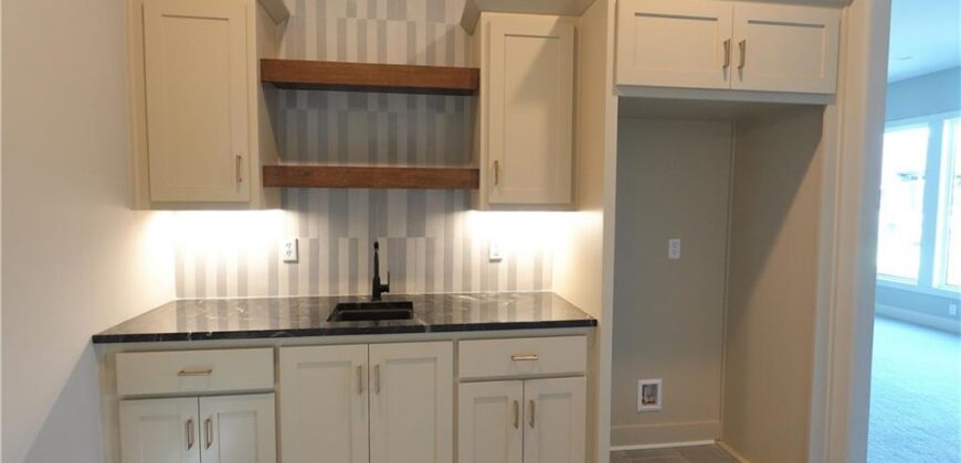 12755 N Champanel Way, Platte City, MO 64079