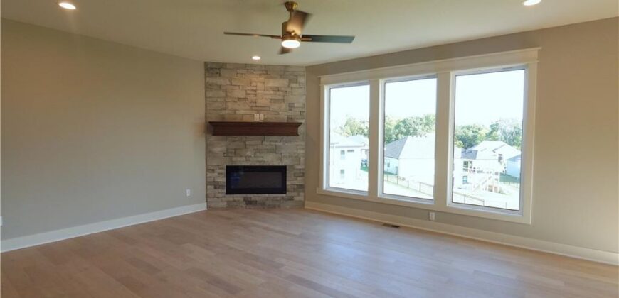 12755 N Champanel Way, Platte City, MO 64079