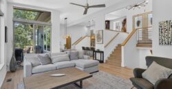 10600 Chateau Lane, Parkville, MO 64152