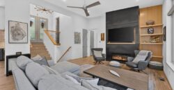 10600 Chateau Lane, Parkville, MO 64152