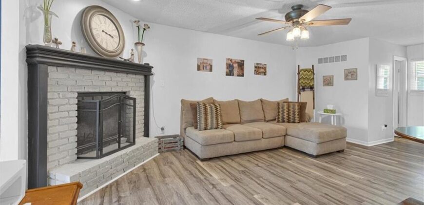 7019 N Fisk Court, Kansas City, MO 64151