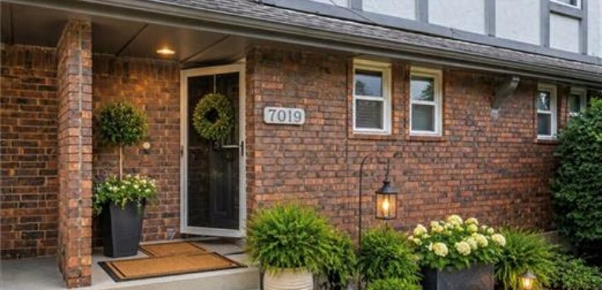 7019 N Fisk Court, Kansas City, MO 64151
