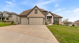12440 N Arbor Way, Platte City, MO 64079
