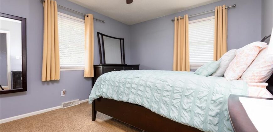 7513 W High Drive, Pleasant Valley, MO 64068