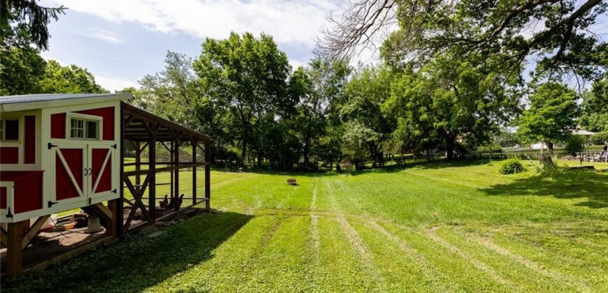 7513 W High Drive, Pleasant Valley, MO 64068