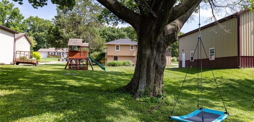 7513 W High Drive, Pleasant Valley, MO 64068