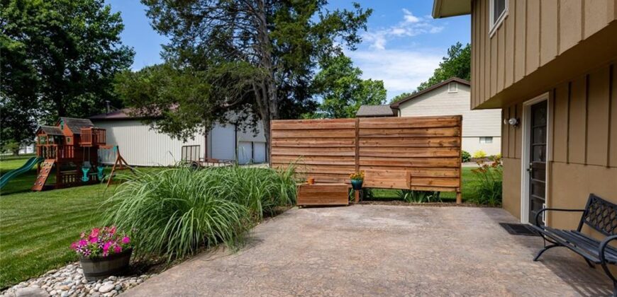 7513 W High Drive, Pleasant Valley, MO 64068