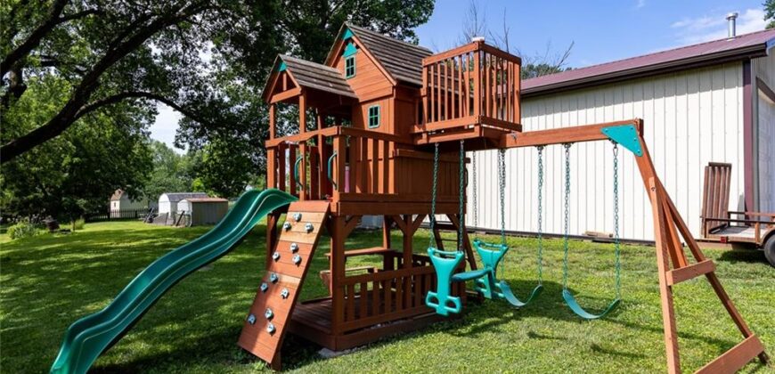 7513 W High Drive, Pleasant Valley, MO 64068