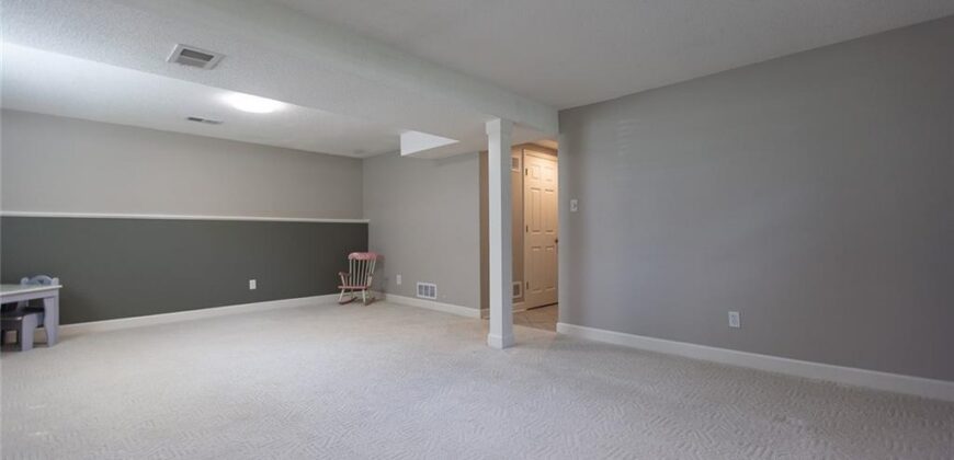 7513 W High Drive, Pleasant Valley, MO 64068