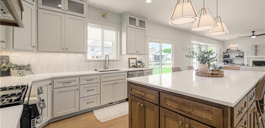 2308 Foxtail Drive, Kearney, MO 64060
